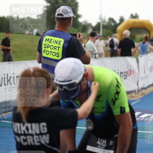 22.06.2025 - Viking Triathlon Yannick Fuchs http://msf.ph/oto/8076095 22.06.2025 16:22:16 Ziel  meine-sportfotos.de