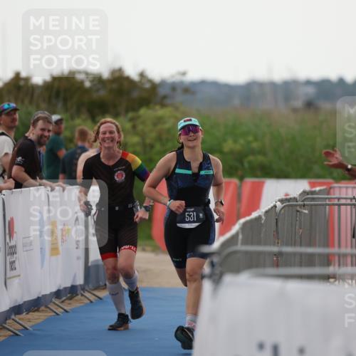 22.06.2025 - Viking Triathlon Yannick Fuchs http://msf.ph/oto/8076102 22.06.2025 16:22:31 Ziel 425, 531 meine-sportfotos.de
