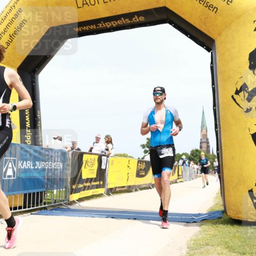 22.06.2025 - Viking Triathlon H.Heesch http://msf.ph/oto/8076104 22.06.2025 14:04:45 Laufen 389, 606, 653 meine-sportfotos.de