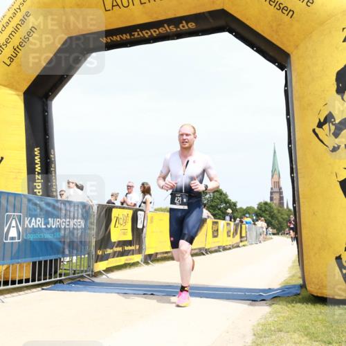 22.06.2025 - Viking Triathlon H.Heesch http://msf.ph/oto/8076106 22.06.2025 14:04:53 Laufen 210, 421 meine-sportfotos.de