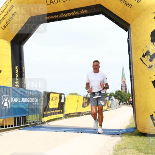 22.06.2025 - Viking Triathlon H.Heesch http://msf.ph/oto/8076122 22.06.2025 14:06:39 Laufen 359 meine-sportfotos.de