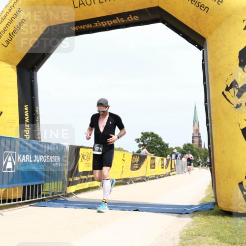 22.06.2025 - Viking Triathlon H.Heesch http://msf.ph/oto/8076124 22.06.2025 14:06:56 Laufen 370 meine-sportfotos.de