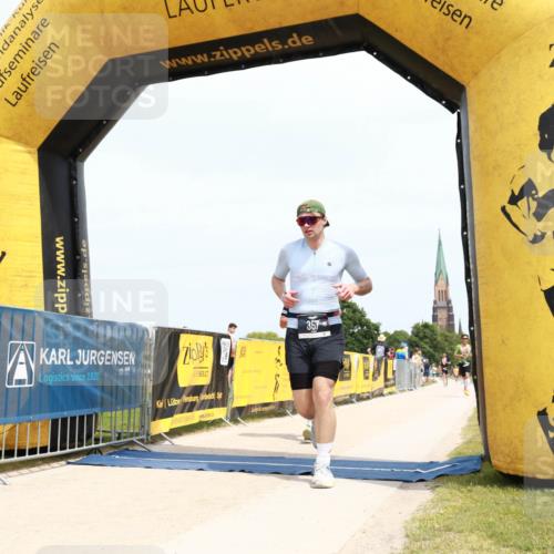 22.06.2025 - Viking Triathlon H.Heesch http://msf.ph/oto/8076130 22.06.2025 14:07:37 Laufen 46, 180, 357 meine-sportfotos.de