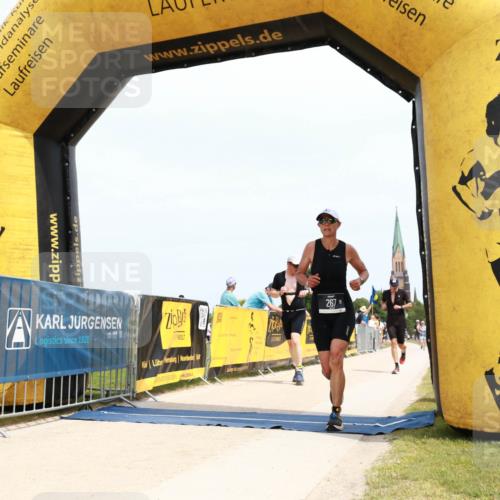 22.06.2025 - Viking Triathlon H.Heesch http://msf.ph/oto/8076151 22.06.2025 14:09:07 Laufen 267, 297, 331, 527, 555 meine-sportfotos.de