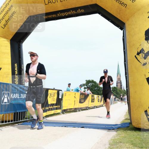 22.06.2025 - Viking Triathlon H.Heesch http://msf.ph/oto/8076153 22.06.2025 14:09:09 Laufen 267, 297, 331, 527 meine-sportfotos.de