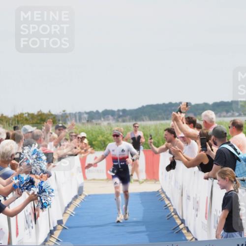 22.06.2025 - Viking Triathlon MichiJ http://msf.ph/oto/8076180 22.06.2025 13:47:02 Ziel 4 meine-sportfotos.de