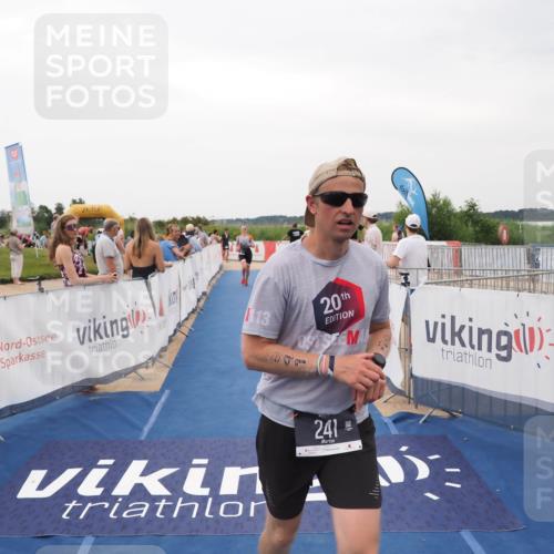 22.06.2025 - Viking Triathlon MichiJ http://msf.ph/oto/8076183 22.06.2025 15:54:19 Ziel 43, 241 meine-sportfotos.de
