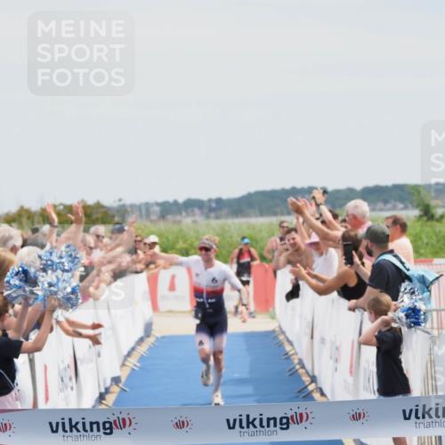 22.06.2025 - Viking Triathlon MichiJ http://msf.ph/oto/8076192 22.06.2025 13:47:02 Ziel 4 meine-sportfotos.de