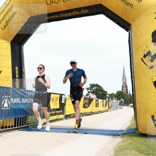22.06.2025 - Viking Triathlon H.Heesch http://msf.ph/oto/8076210 22.06.2025 14:11:12 Laufen 294, 344 meine-sportfotos.de