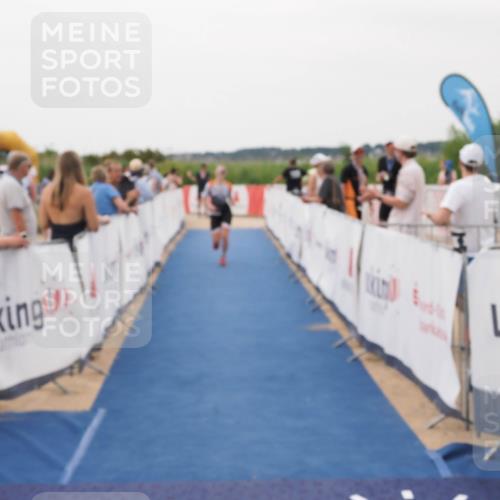 22.06.2025 - Viking Triathlon MichiJ http://msf.ph/oto/8076211 22.06.2025 15:54:20 Ziel 43, 241 meine-sportfotos.de