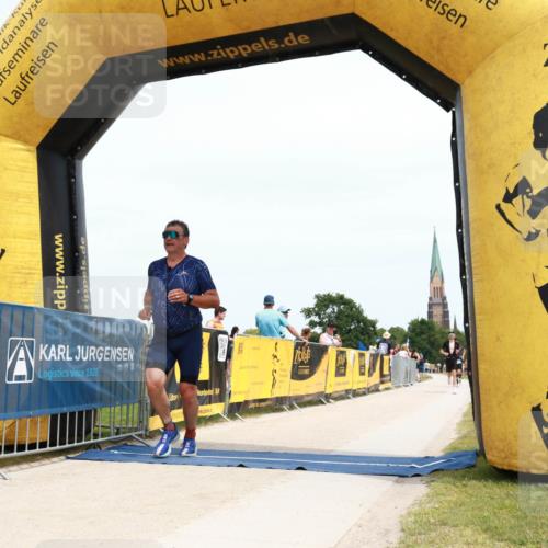 22.06.2025 - Viking Triathlon H.Heesch http://msf.ph/oto/8076217 22.06.2025 14:11:43 Laufen 449 meine-sportfotos.de