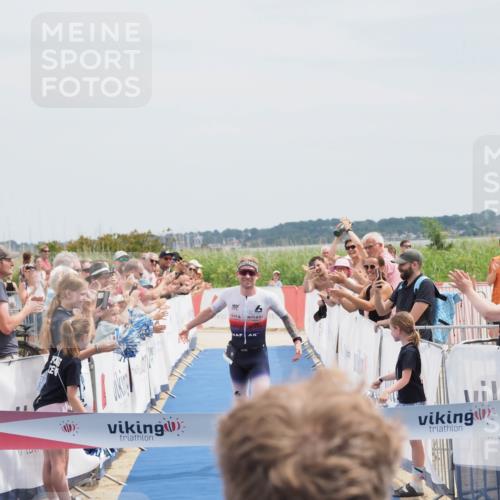 22.06.2025 - Viking Triathlon MichiJ http://msf.ph/oto/8076219 22.06.2025 13:47:04 Ziel 4 meine-sportfotos.de