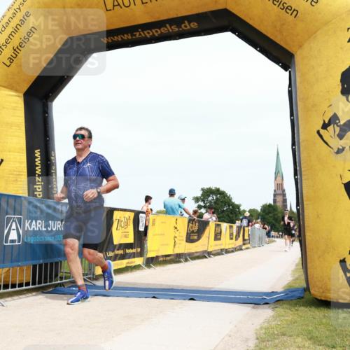 22.06.2025 - Viking Triathlon H.Heesch http://msf.ph/oto/8076221 22.06.2025 14:11:43 Laufen 449 meine-sportfotos.de