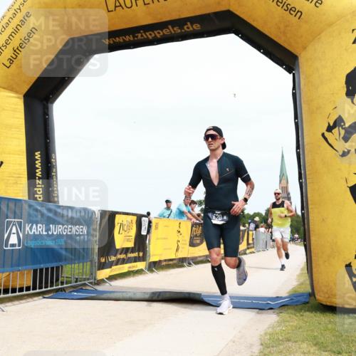 22.06.2025 - Viking Triathlon H.Heesch http://msf.ph/oto/8076230 22.06.2025 14:11:59 Laufen 520, 607 meine-sportfotos.de