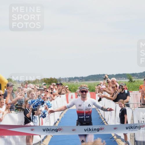 22.06.2025 - Viking Triathlon MichiJ http://msf.ph/oto/8076278 22.06.2025 13:47:05 Ziel 4 meine-sportfotos.de