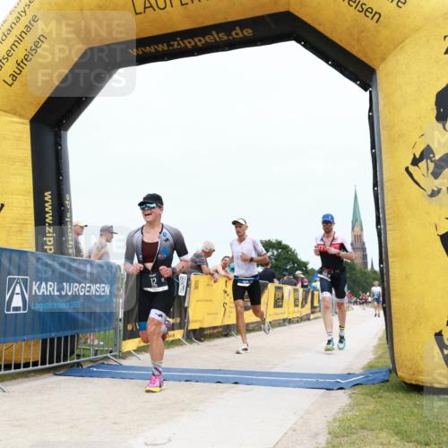 22.06.2025 - Viking Triathlon H.Heesch http://msf.ph/oto/8076282 22.06.2025 14:51:04 Laufen 12, 150, 276, 407, 555 meine-sportfotos.de