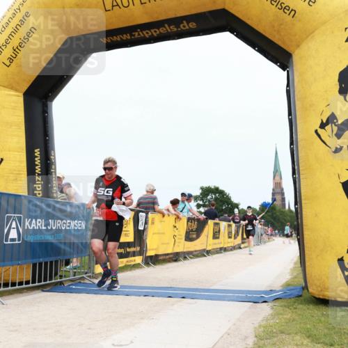 22.06.2025 - Viking Triathlon H.Heesch http://msf.ph/oto/8076303 22.06.2025 14:51:30 Laufen 367, 640 meine-sportfotos.de