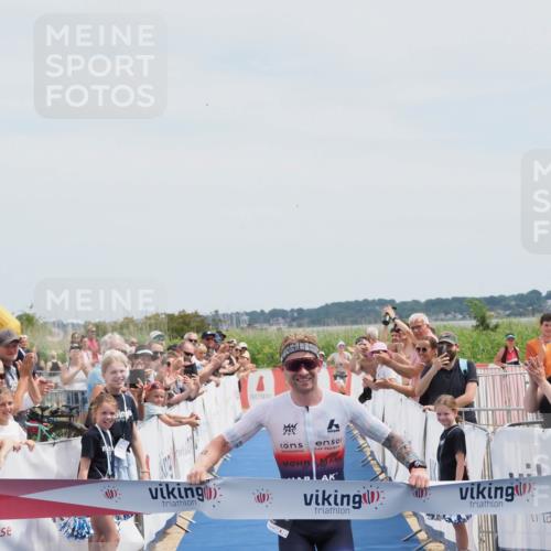22.06.2025 - Viking Triathlon MichiJ http://msf.ph/oto/8076312 22.06.2025 13:47:06 Ziel 4 meine-sportfotos.de