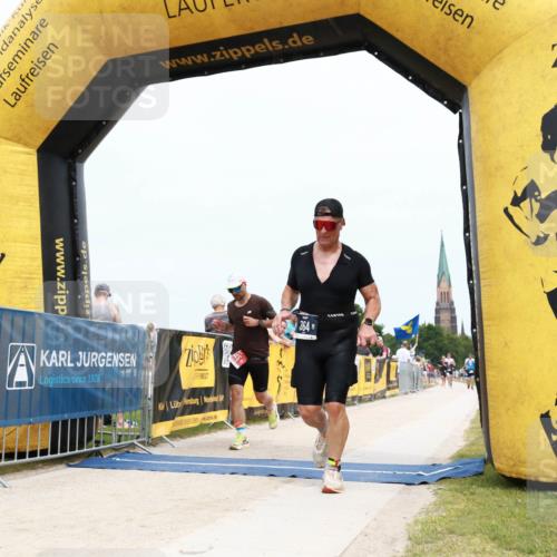 22.06.2025 - Viking Triathlon H.Heesch http://msf.ph/oto/8076314 22.06.2025 14:51:56 Laufen 364, 645 meine-sportfotos.de