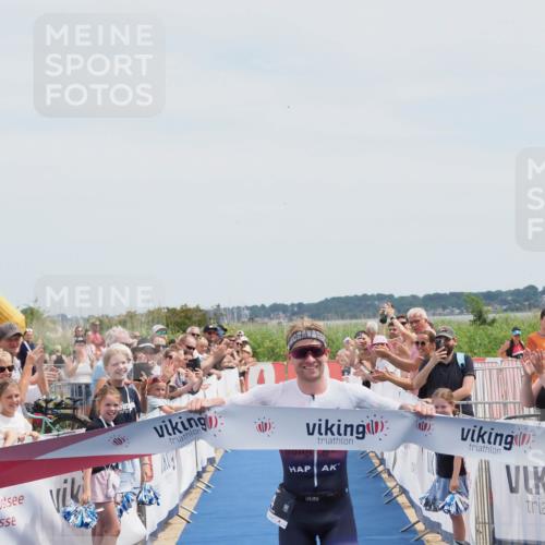 22.06.2025 - Viking Triathlon MichiJ http://msf.ph/oto/8076320 22.06.2025 13:47:06 Ziel 4 meine-sportfotos.de