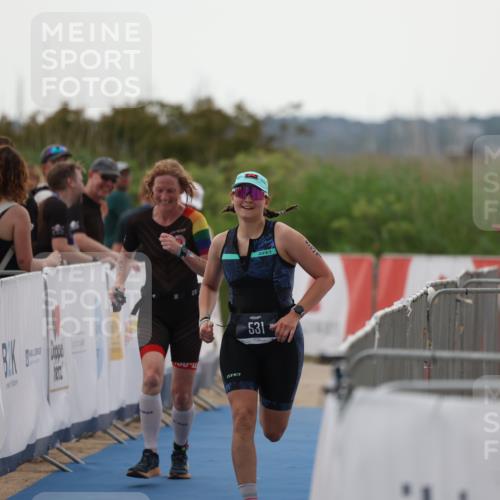 22.06.2025 - Viking Triathlon Yannick Fuchs http://msf.ph/oto/8076329 22.06.2025 16:22:31 Ziel 425, 531 meine-sportfotos.de