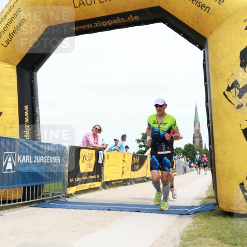 22.06.2025 - Viking Triathlon H.Heesch http://msf.ph/oto/8076332 22.06.2025 14:13:47 Laufen 71, 511 meine-sportfotos.de