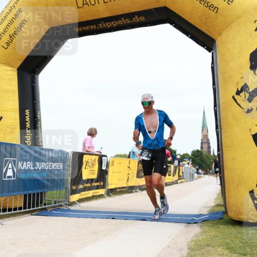 22.06.2025 - Viking Triathlon H.Heesch http://msf.ph/oto/8076342 22.06.2025 14:13:55 Laufen 237, 472 meine-sportfotos.de