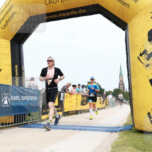 22.06.2025 - Viking Triathlon H.Heesch http://msf.ph/oto/8076345 22.06.2025 14:52:13 Laufen 288, 297, 324, 389, 553 meine-sportfotos.de