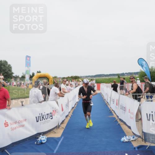 22.06.2025 - Viking Triathlon MichiJ http://msf.ph/oto/8076356 22.06.2025 14:33:57 Ziel 341, 662 meine-sportfotos.de