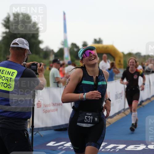 22.06.2025 - Viking Triathlon Yannick Fuchs http://msf.ph/oto/8076377 22.06.2025 16:22:34 Ziel 425, 531 meine-sportfotos.de