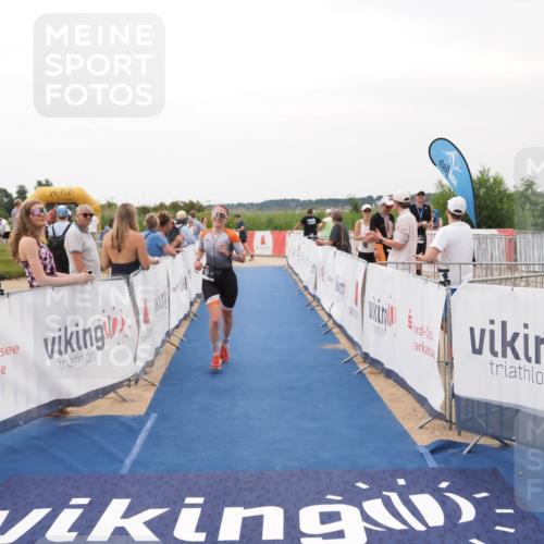 22.06.2025 - Viking Triathlon MichiJ http://msf.ph/oto/8076383 22.06.2025 15:54:22 Ziel 43, 241 meine-sportfotos.de