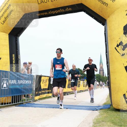 22.06.2025 - Viking Triathlon H.Heesch http://msf.ph/oto/8076391 22.06.2025 14:52:52 Laufen 40, 442 meine-sportfotos.de