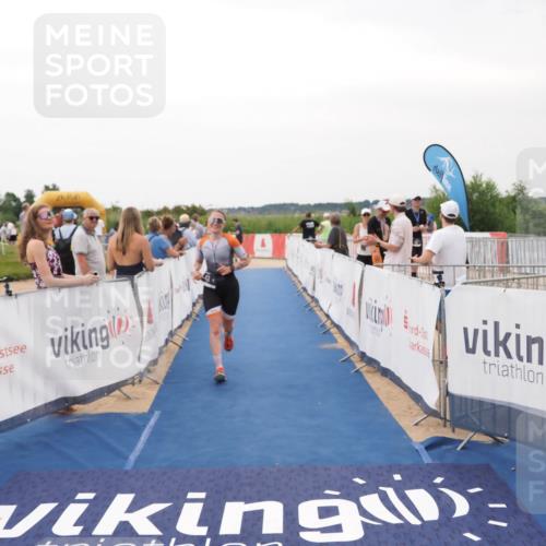 22.06.2025 - Viking Triathlon MichiJ http://msf.ph/oto/8076395 22.06.2025 15:54:23 Ziel 43, 241 meine-sportfotos.de