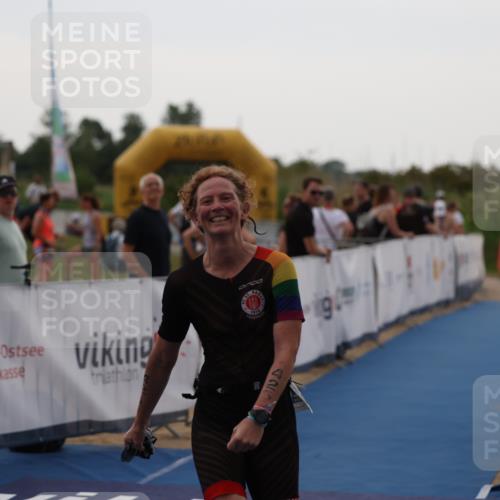 22.06.2025 - Viking Triathlon Yannick Fuchs http://msf.ph/oto/8076401 22.06.2025 16:22:36 Ziel 425, 531 meine-sportfotos.de