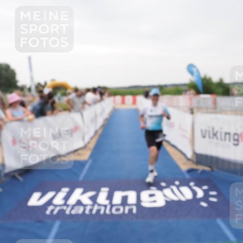 22.06.2025 - Viking Triathlon MichiJ http://msf.ph/oto/8076403 22.06.2025 16:02:07 Ziel 256 meine-sportfotos.de