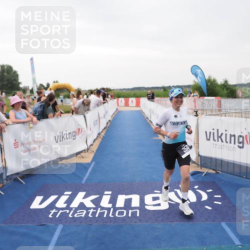 22.06.2025 - Viking Triathlon MichiJ http://msf.ph/oto/8076426 22.06.2025 16:02:08 Ziel 256 meine-sportfotos.de