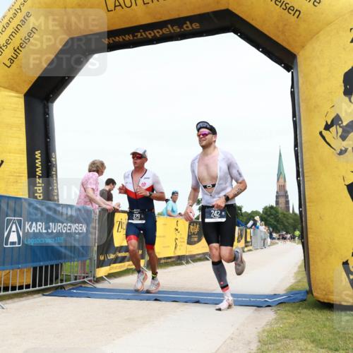 22.06.2025 - Viking Triathlon H.Heesch http://msf.ph/oto/8076429 22.06.2025 14:15:40 Laufen 148, 242, 329, 505 meine-sportfotos.de