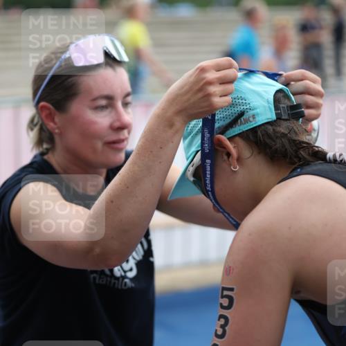 22.06.2025 - Viking Triathlon Yannick Fuchs http://msf.ph/oto/8076442 22.06.2025 16:22:41 Ziel  meine-sportfotos.de