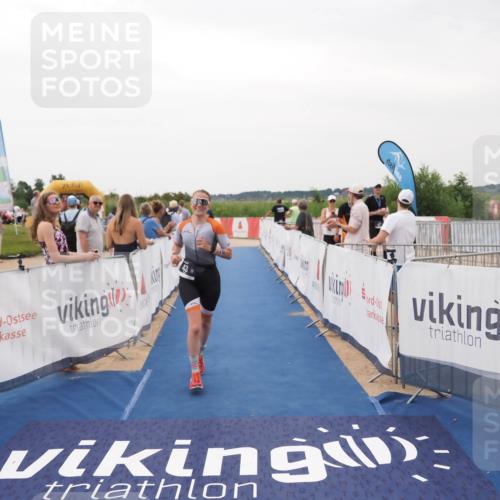22.06.2025 - Viking Triathlon MichiJ http://msf.ph/oto/8076448 22.06.2025 15:54:23 Ziel 43, 241 meine-sportfotos.de