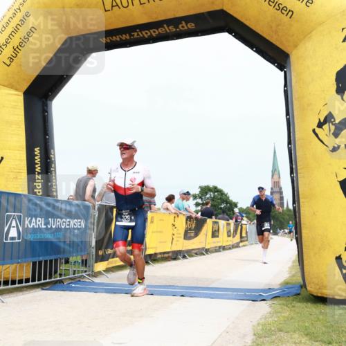 22.06.2025 - Viking Triathlon H.Heesch http://msf.ph/oto/8076455 22.06.2025 14:53:31 Laufen 142, 180, 329, 478 meine-sportfotos.de