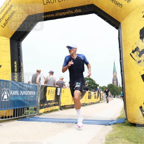 22.06.2025 - Viking Triathlon H.Heesch http://msf.ph/oto/8076464 22.06.2025 14:53:33 Laufen 142, 329, 478 meine-sportfotos.de