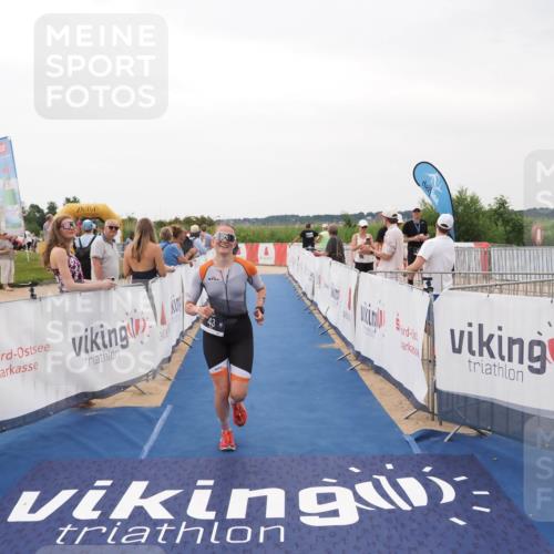 22.06.2025 - Viking Triathlon MichiJ http://msf.ph/oto/8076470 22.06.2025 15:54:23 Ziel 43, 241 meine-sportfotos.de