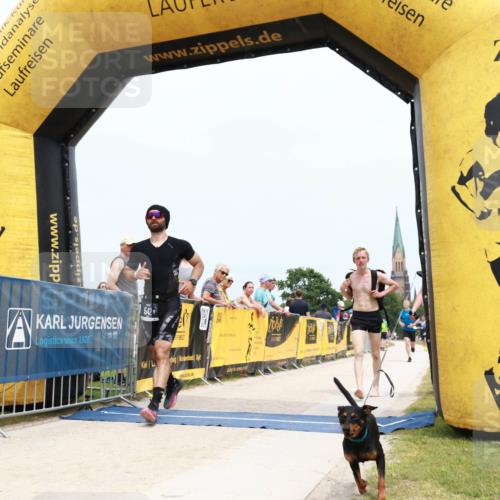 22.06.2025 - Viking Triathlon H.Heesch http://msf.ph/oto/8076474 22.06.2025 14:53:39 Laufen 478, 542 meine-sportfotos.de