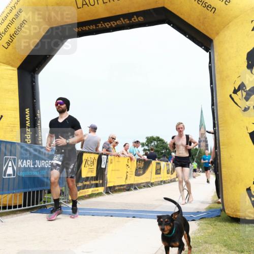 22.06.2025 - Viking Triathlon H.Heesch http://msf.ph/oto/8076478 22.06.2025 14:53:39 Laufen 478, 542 meine-sportfotos.de