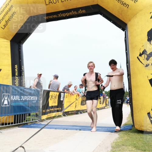 22.06.2025 - Viking Triathlon H.Heesch http://msf.ph/oto/8076491 22.06.2025 14:53:40 Laufen 542 meine-sportfotos.de