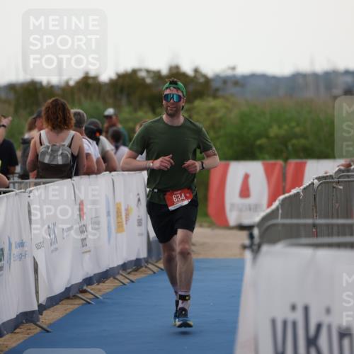 22.06.2025 - Viking Triathlon Yannick Fuchs http://msf.ph/oto/8076503 22.06.2025 16:23:17 Ziel 634 meine-sportfotos.de