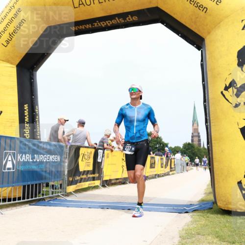 22.06.2025 - Viking Triathlon H.Heesch http://msf.ph/oto/8076509 22.06.2025 14:54:04 Laufen 237 meine-sportfotos.de