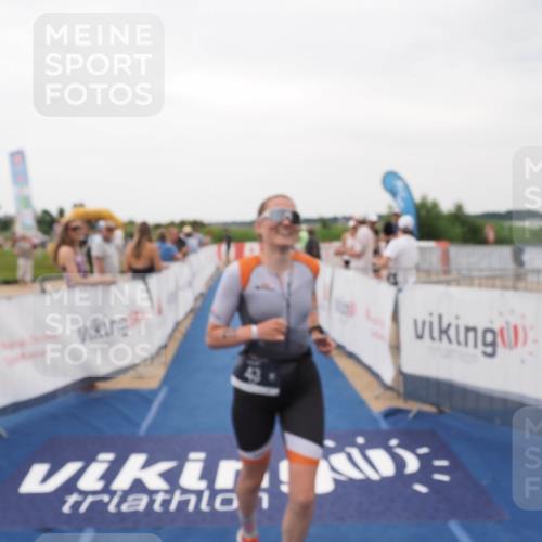 22.06.2025 - Viking Triathlon MichiJ http://msf.ph/oto/8076545 22.06.2025 15:54:24 Ziel 43 meine-sportfotos.de