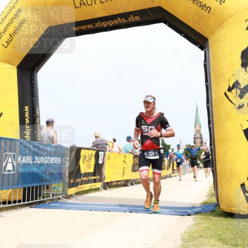 22.06.2025 - Viking Triathlon H.Heesch http://msf.ph/oto/8076546 22.06.2025 14:54:49 Laufen 208 meine-sportfotos.de