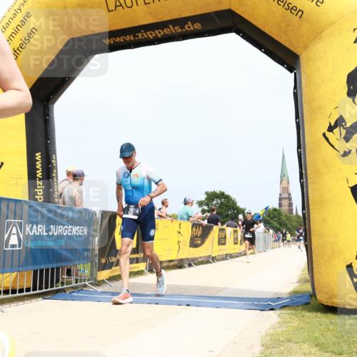 22.06.2025 - Viking Triathlon H.Heesch http://msf.ph/oto/8076555 22.06.2025 14:54:54 Laufen 26, 208, 278, 344 meine-sportfotos.de